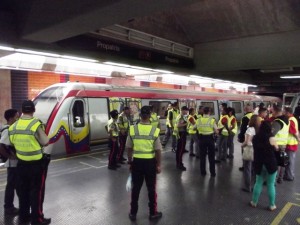 metro-caracas-ambulantes3